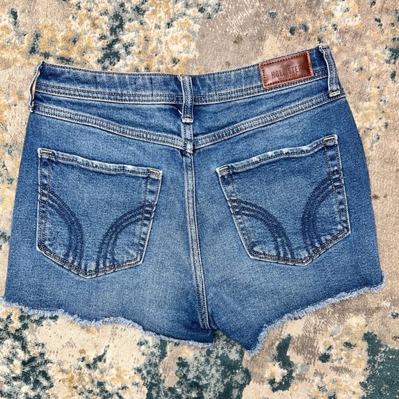 Hollister High Rise Boyfriend Shorts Womens Size 5 - Picture 3 of 7